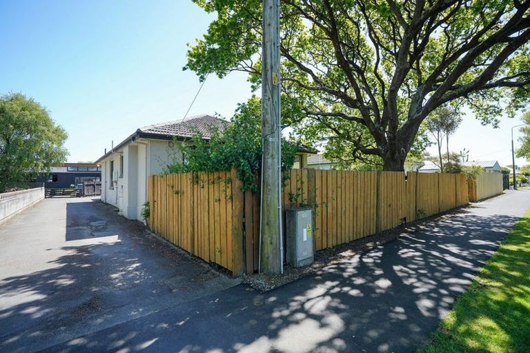 Photo of property in 92 Joseph Street, Waverley, Invercargill, 9810