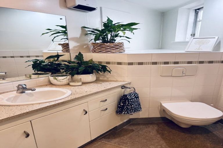 Photo of property in 23 Linwood Avenue, Mount Albert, Auckland, 1025