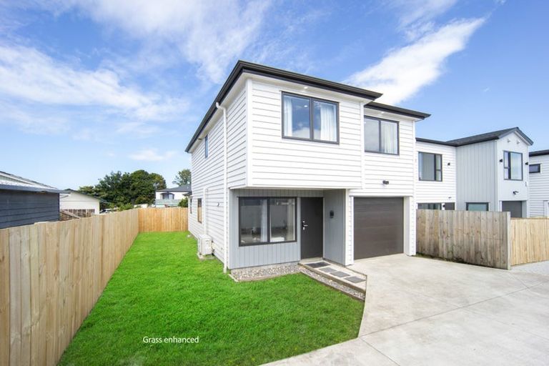 Photo of property in 8a Sharland Avenue, Manurewa, Auckland, 2102