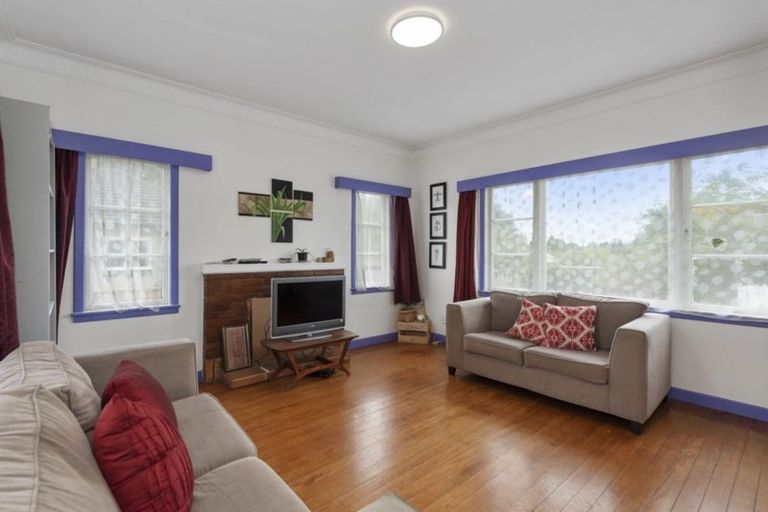 Photo of property in 239 Cambridge Road, Hillcrest, Hamilton, 3216