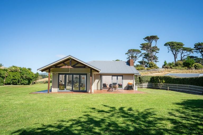 Photo of property in 781 Ohariu Valley Road, Ohariu, Wellington, 6037
