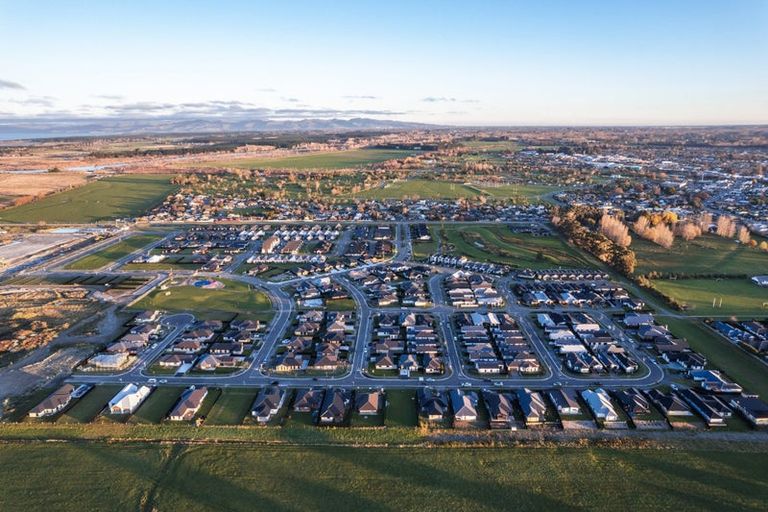 Photo of property in 13 Taupata Street, Kaiapoi, 7630