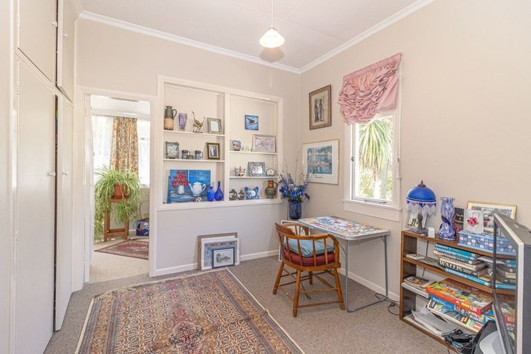 Photo of property in 15 Nikau Street, Tawhero, Whanganui, 4501