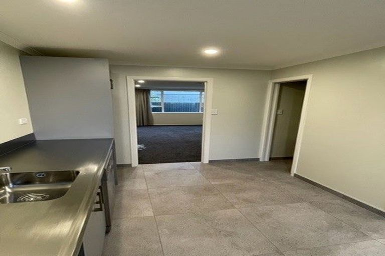 Photo of property in 5/25 Newnham Terrace, Upper Riccarton, Christchurch, 8041