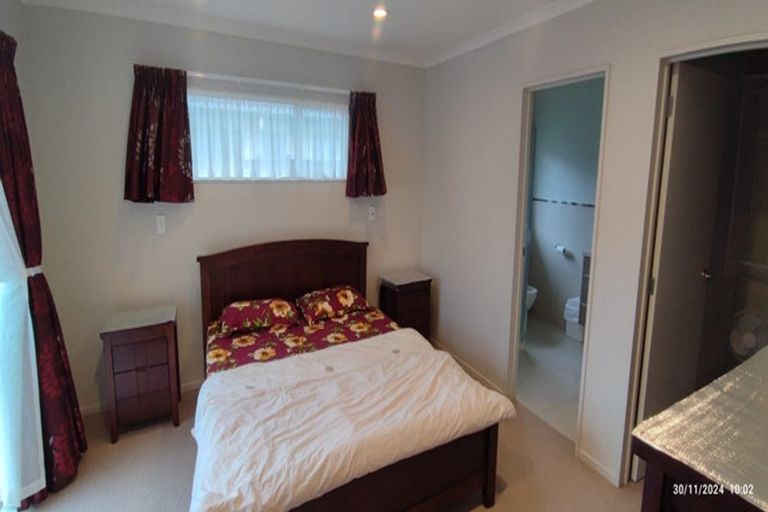 Photo of property in 13 Manene Street, Wattle Downs, Auckland, 2103