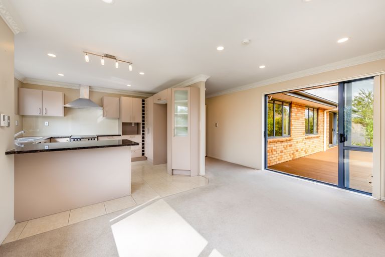 Photo of property in 144 Mahurangi East Road, Snells Beach, 0920