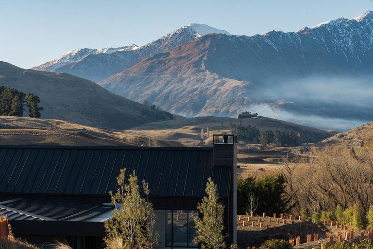 Photo of property in 207 Littles Road, Dalefield, Queenstown, 9371