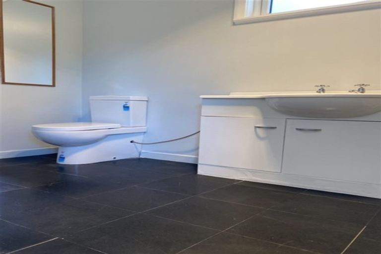 Photo of property in 9 Mappleton Avenue, Burnside, Christchurch, 8053