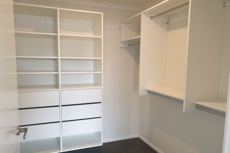 Photo of property in 27 Karearea Avenue, Kenepuru, Porirua, 5022