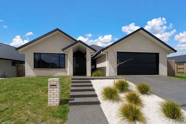 Photo of property in 2 Keri Rua Road, Leamington, 3495