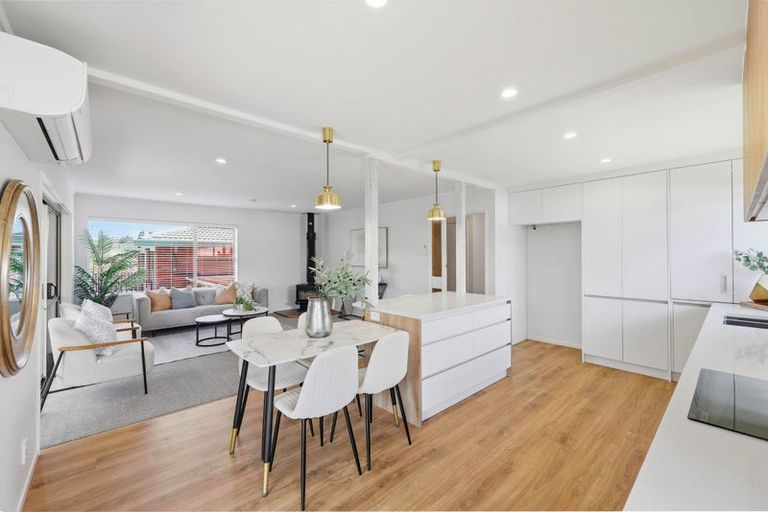 Photo of property in 34b Majesty Place, Half Moon Bay, Auckland, 2012