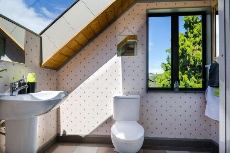 Photo of property in 133 Caton Road, Waitakere, Auckland, 0782