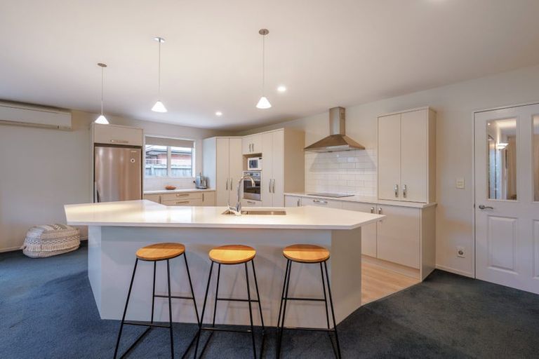 Photo of property in 9 Saint Clair Close, Harewood, Christchurch, 8051