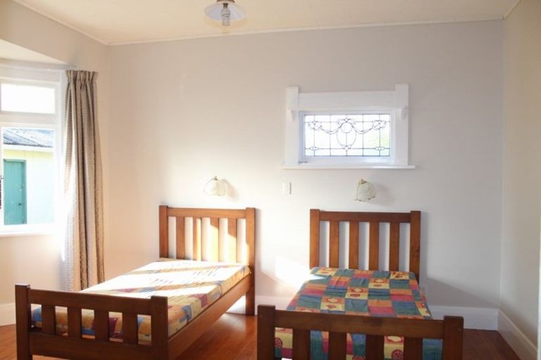 Photo of property in 243 High Street, Eltham, 4322