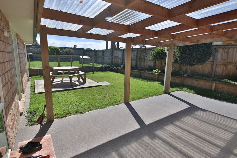 Photo of property in 2 Halyard Loop, Haruru, 0204