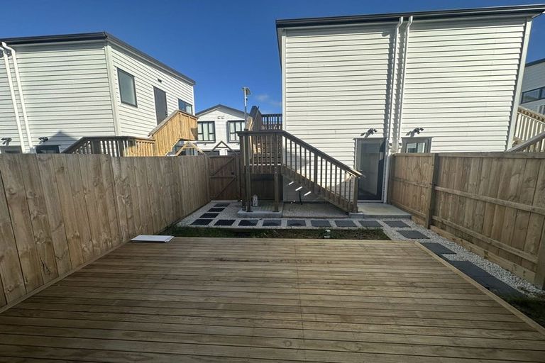 Photo of property in 12 Tukauri Place, Papakura, 2110