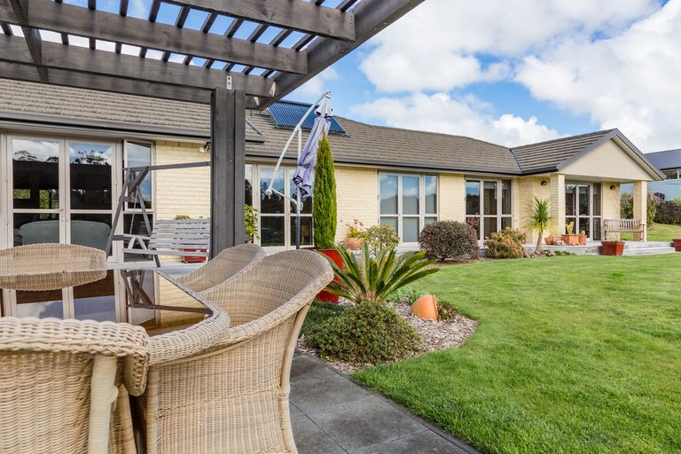 Photo of property in 11 Riverbank Drive, Kerikeri, 0230