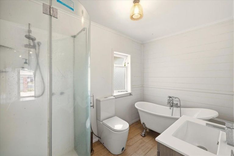 Photo of property in 15 Hall Road, Paengaroa, Te Puke, 3189