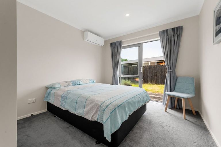 Photo of property in 2/7 Rutherford Street, Chedworth, Hamilton, 3210