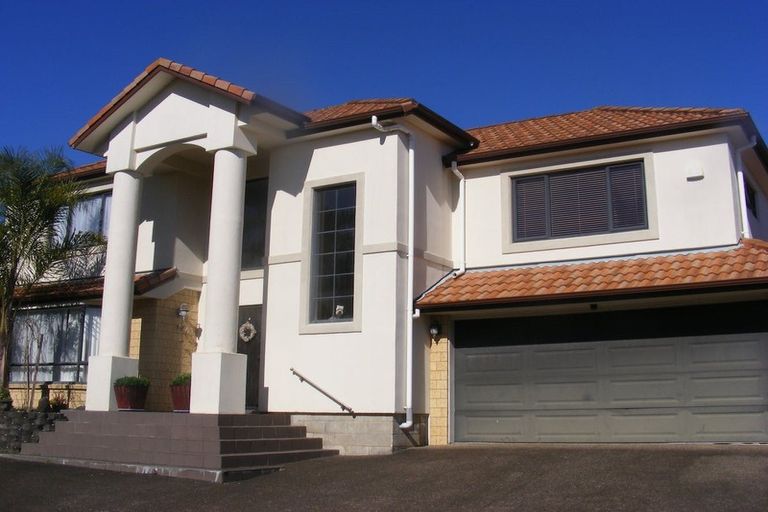 Photo of property in 106 Meadowland Drive, Somerville, Auckland, 2014