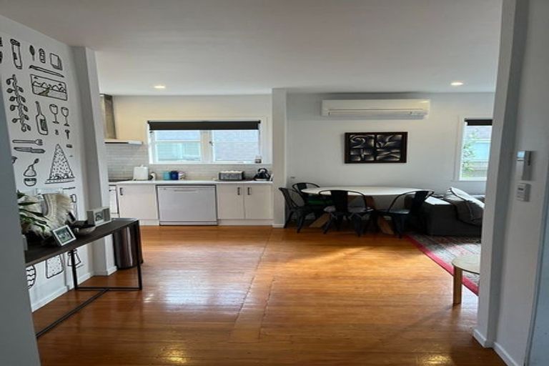 Photo of property in 4 Renton Road, Mount Albert, Auckland, 1025