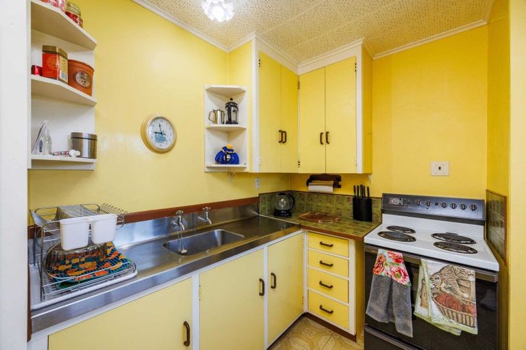 Photo of property in 72 Nash Parade, Foxton Beach, Foxton, 4815