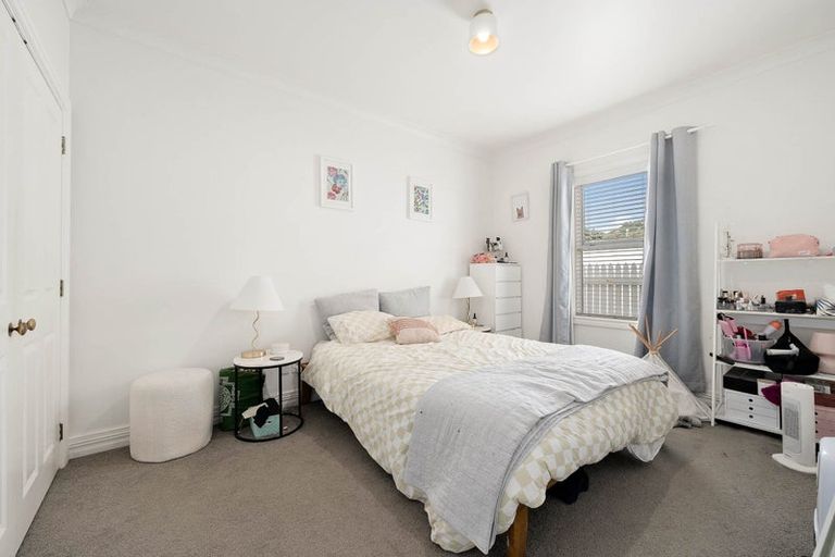 Photo of property in 18a Hill Street, Thorndon, Wellington, 6011