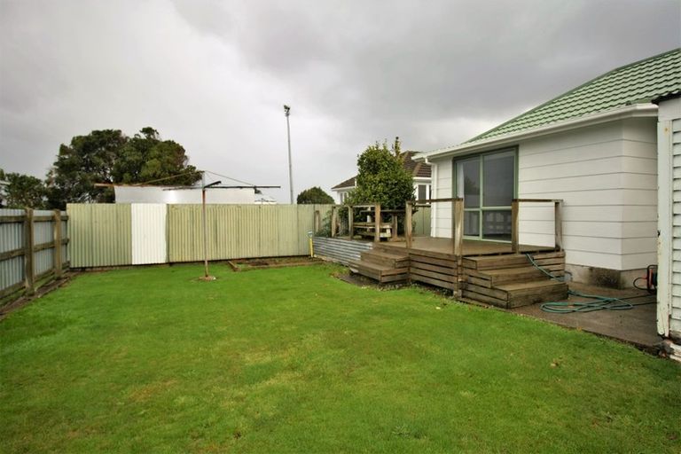 Photo of property in 5 Joseph Street, Waverley, Invercargill, 9810