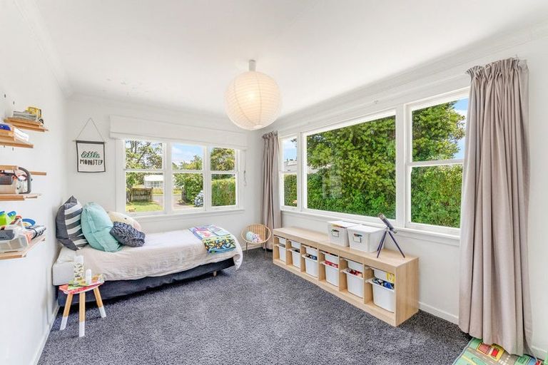 Photo of property in 41 Cumming Street, Okato, 4335