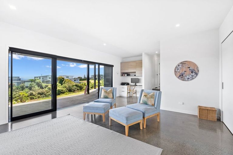 Photo of property in 16 Granada Lane, Langs Beach, Waipu, 0582