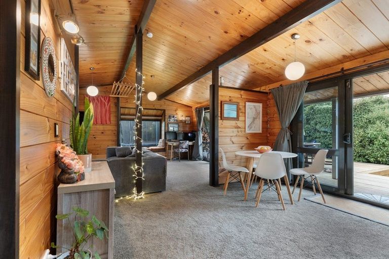 Photo of property in 7 Deller Drive, Carterton, 5713