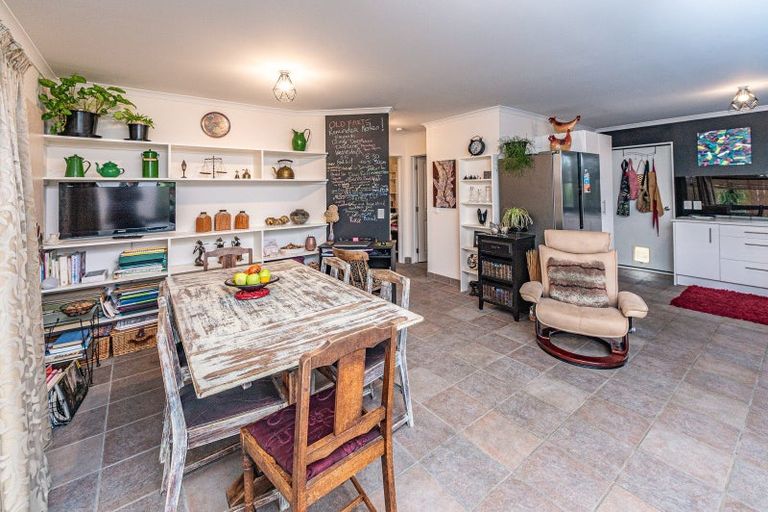 Photo of property in 6 Gorran Avenue, Gonville, Whanganui, 4501