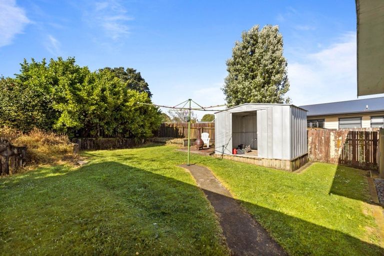 Photo of property in 8 Oleander Place, Bell Block, New Plymouth, 4312