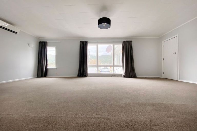 Photo of property in 155 Wellington Road, Wainuiomata, Lower Hutt, 5014