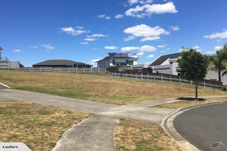 Photo of property in 18 Raddington Way, Huntington, Hamilton, 3210