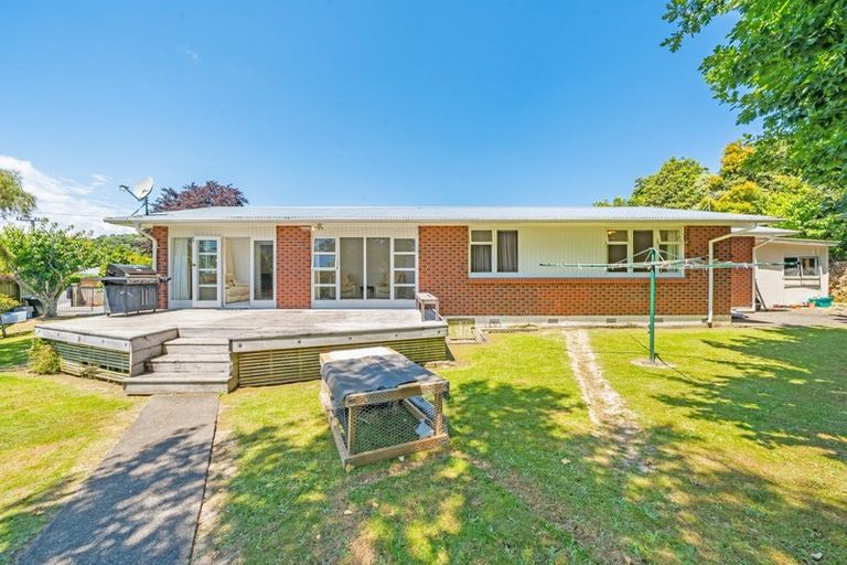 Photo of property in 11 Terminus Street, Silverstream, Upper Hutt, 5019