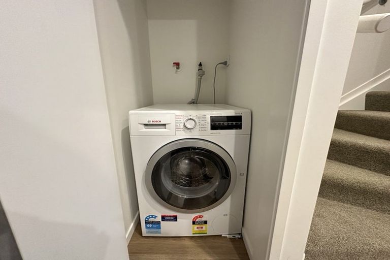 Photo of property in 1/47a Huntington Drive, Huntington Park, Auckland, 2013