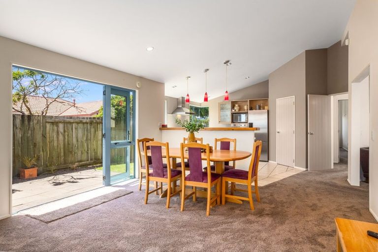 Photo of property in 60 Navigation Drive, Whitby, Porirua, 5024