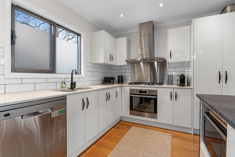 Photo of property in 11 Henry Street, Kensington, Whangarei, 0112