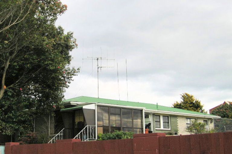 Photo of property in 4 Bellevue Road, Brookfield, Tauranga, 3110