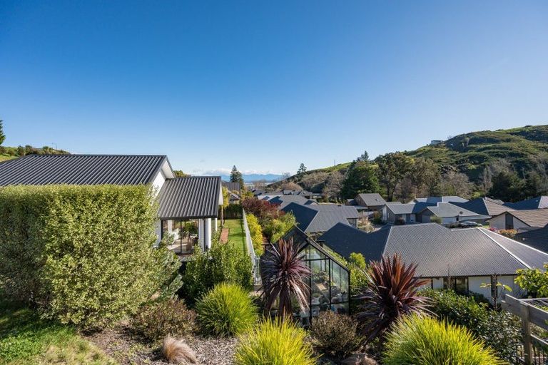 Photo of property in 10 Old Farm Road, Stoke, Nelson, 7011