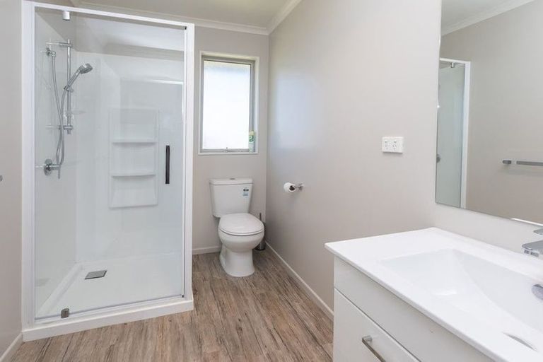 Photo of property in 215 Mairehau Road, Burwood, Christchurch, 8083