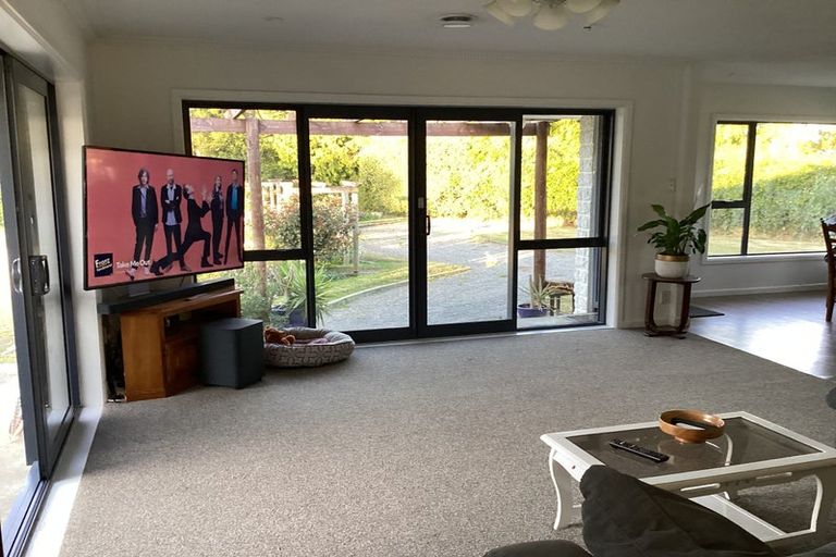Photo of property in 929 Main Road North, Woodend, Kaiapoi, 7691
