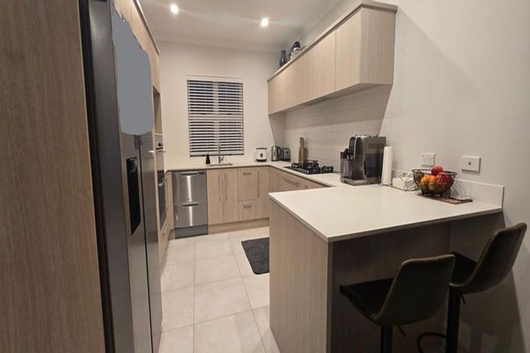 Photo of property in 58 Matairangi Avenue, Totara Heights, Auckland, 2105