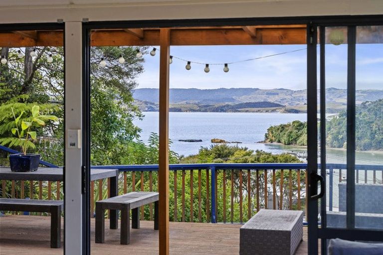 Photo of property in 3 Cambrae Road, Raglan, 3225