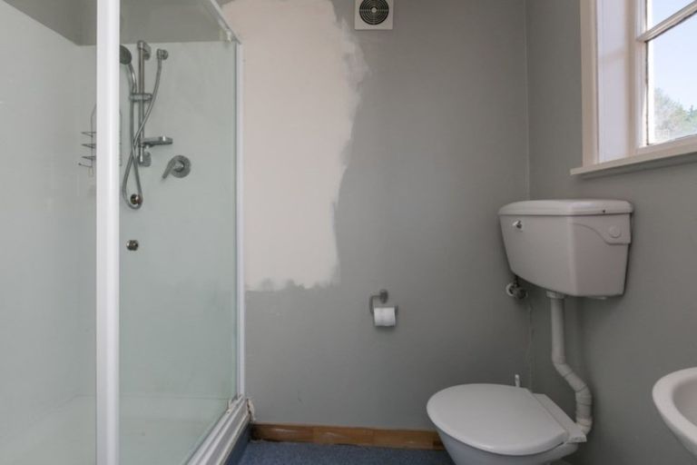 Photo of property in 2 Cameron Road, Bluff Hill, Napier, 4110