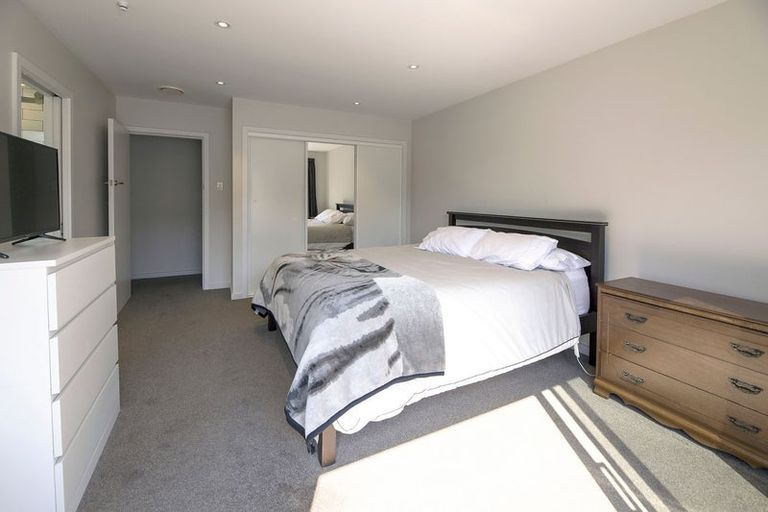 Photo of property in 397 Wairakei Road, Burnside, Christchurch, 8053