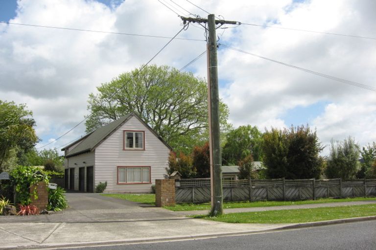 Photo of property in 2 Trigg Road, Huapai, Kumeu, 0810