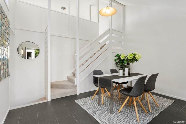 Photo of property in 6/21 Richmond Avenue, Northcote Point, Auckland, 0627