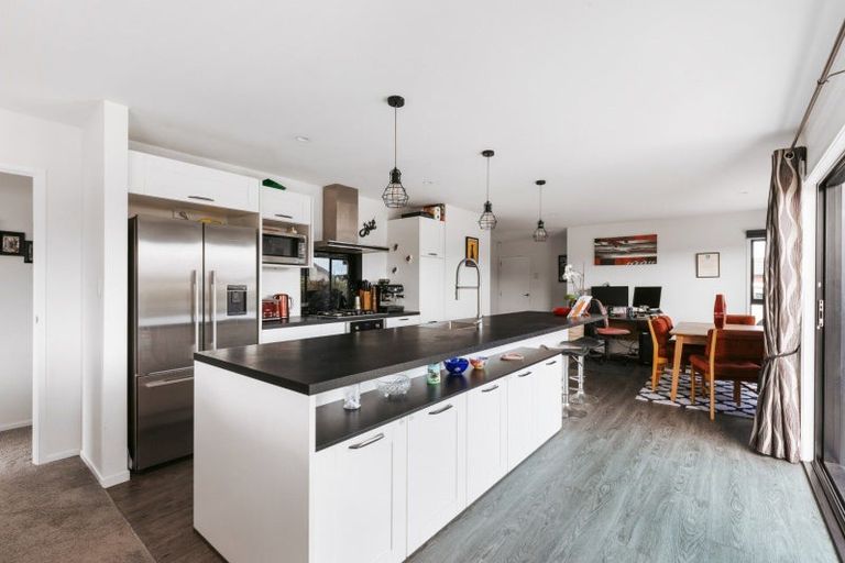 Photo of property in 56 Kuru Place, Papamoa, 3118